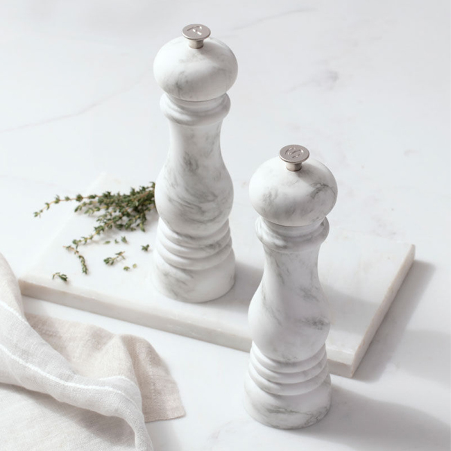 Le Creuset Salt & Pepper Mill Set | Marble Finish