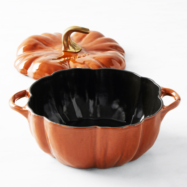 Staub Cast Iron 3.5 Qt Pumpkin Cocotte - open