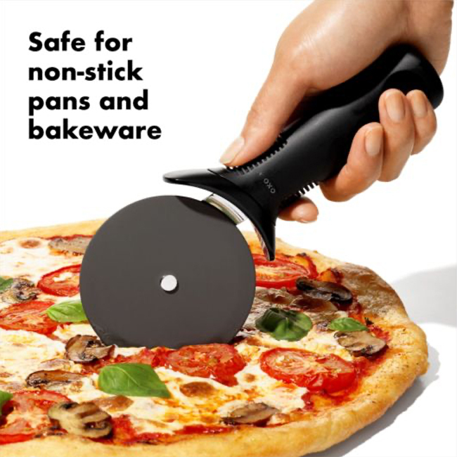 OXO Good Grips Pizza Wheel For Non-Stick Pans