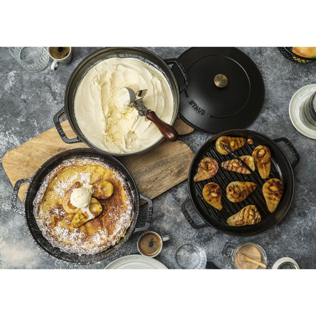 Staub 4-Pc Cast Iron Stackable Set | Black