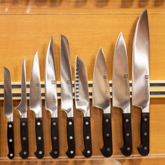 Zwilling PRO Cutlery Logo