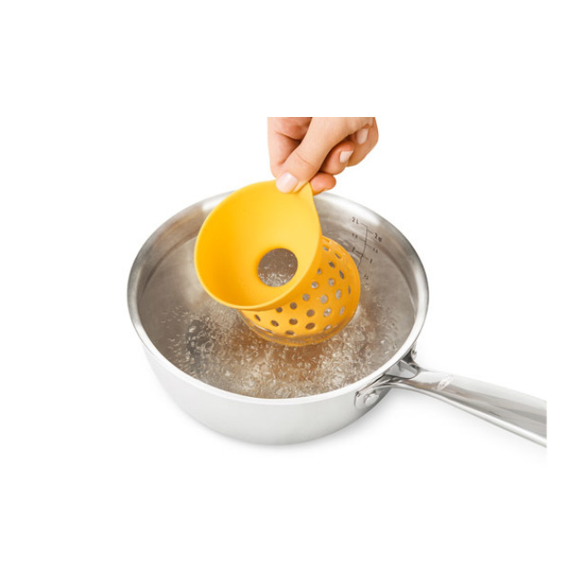 OXO Good Grips 2-Piece Silicone Egg Poacher Set 4