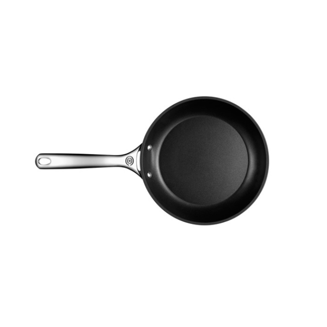 Le Creuset Toughened Nonstick (TNS) PRO 9.5