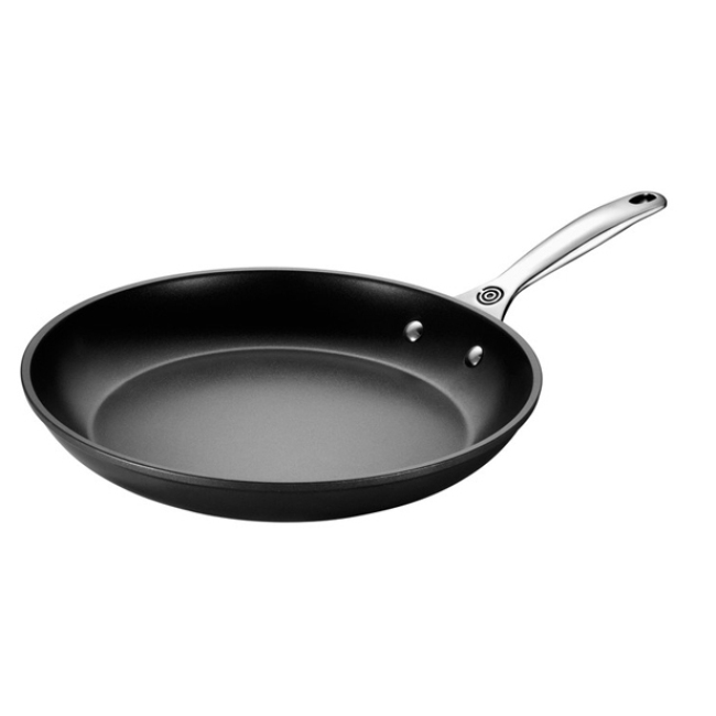 Le Creuset Toughened Nonstick (TNS) PRO 12