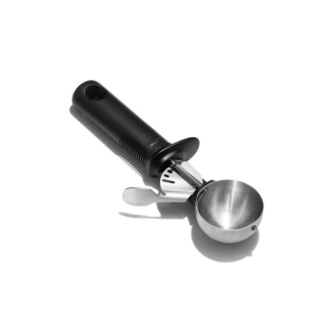 OXO Good Grips Trigger Ice Cream Scoop 1