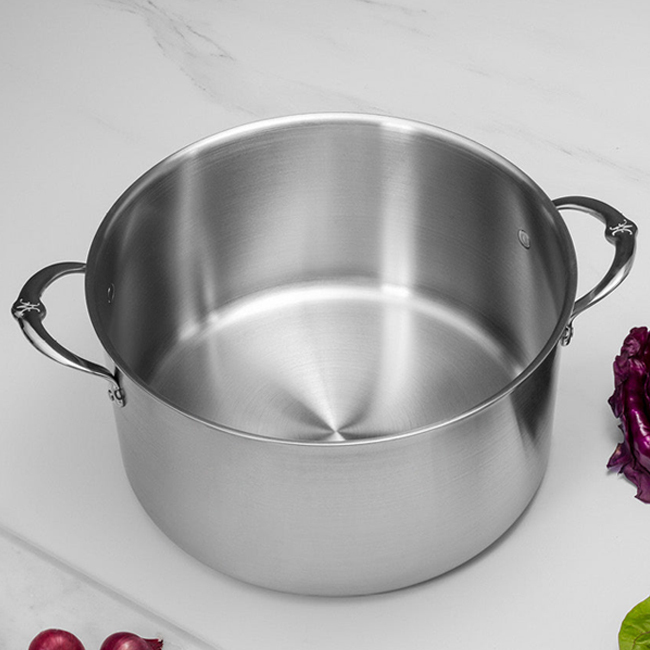 Hestan | Thomas Keller Insignia™ Commercial Clad Stainless Steel 12 Qt. Open Stock Pot