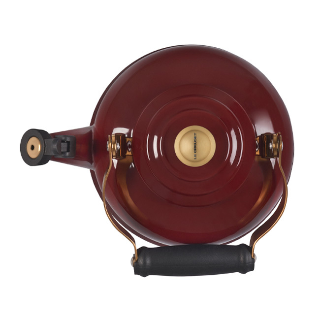 Le Creuset Classic Whistling Teakettle | Rhone