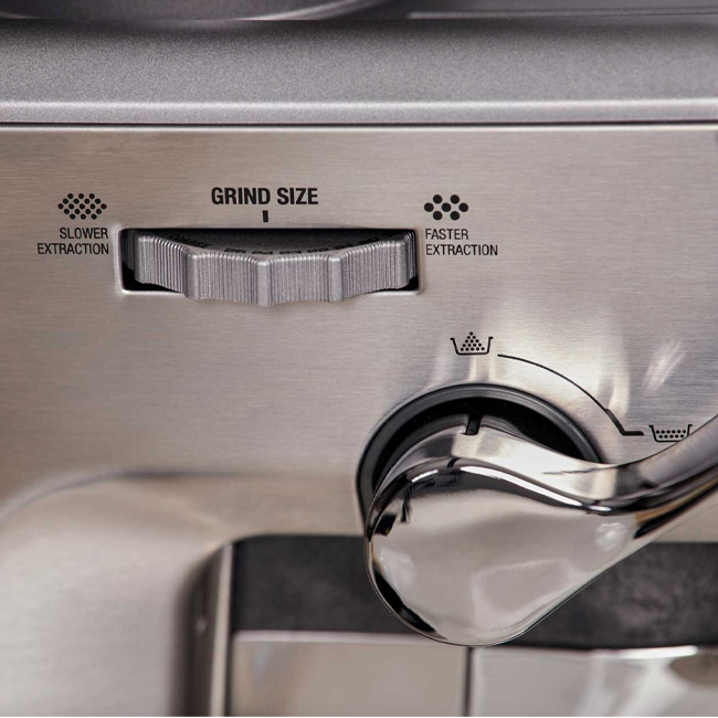 Breville Barista Express® Impress - Grind & Tamp