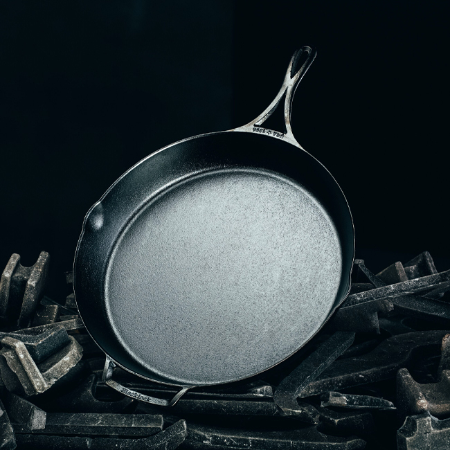 Blacklock *10* 14.5 Inch Triple Seasoned Cast Iron Skillet