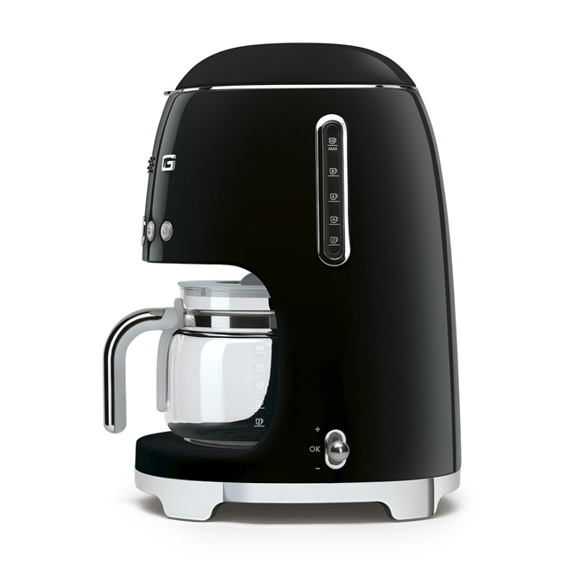 Smeg 10-Cup Drip Coffeemaker | Black