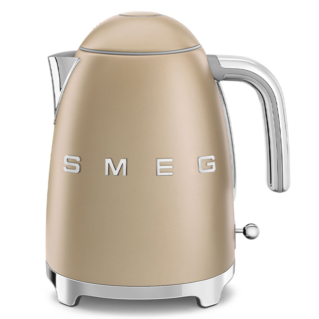 Smeg 7-cup/ 1.7 L Electric Kettle | Champagne