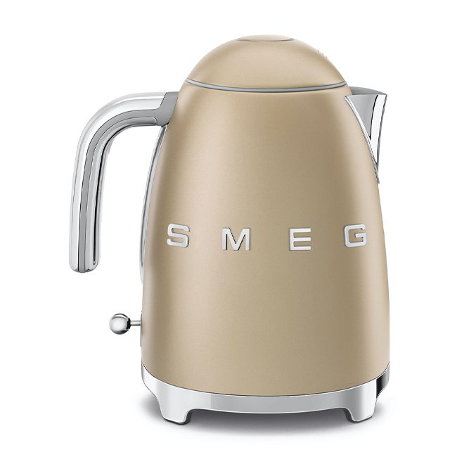 Smeg 7-cup/ 1.7 L Electric Kettle | Champagne