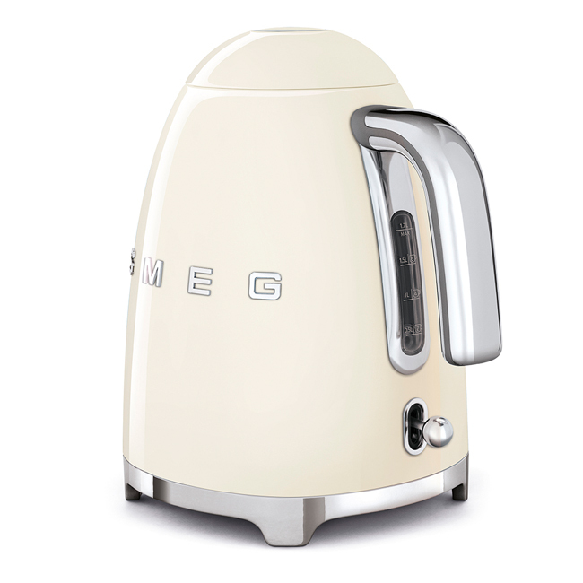 Smeg 7-cup/ 1.7 L Electric Kettle | Cream