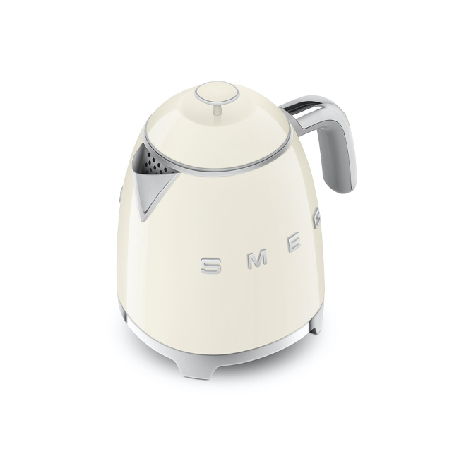 Smeg 3.3-Cup Electric Mini-Kettle | Cream