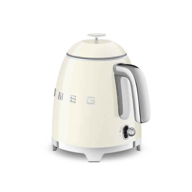 Smeg 3.3-Cup Electric Mini-Kettle | Cream