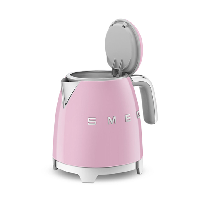 Smeg 3.3-Cup Electric Mini-Kettle | Pastel Pink