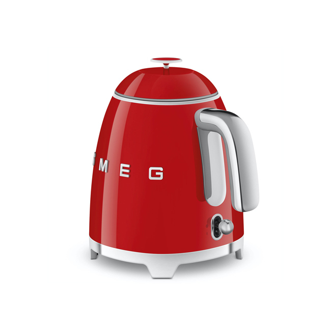 Smeg 3.3-Cup Electric Mini-Kettle | Red