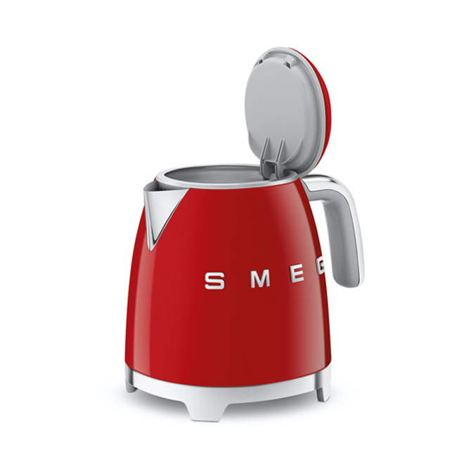 Smeg 3.3-Cup Electric Mini-Kettle | Red